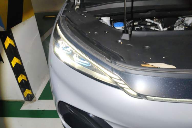 Used BYD Yuan PLUS 2022 430 km Luxury Version Right Front Headlight