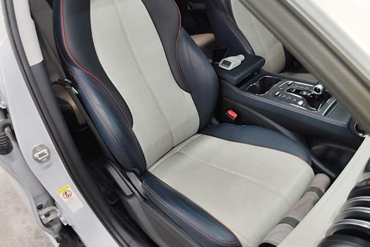 Used BYD Yuan PLUS 2022 510 km Luxury Version Right Front Seat
