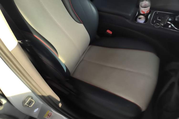 Used BYD Yuan PLUS 2022 510 km Flagship Version Right Front Seat