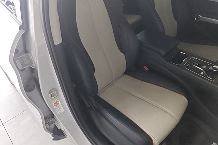Used BYD Yuan PLUS 2022 510 km Luxury Version Right Front Seat