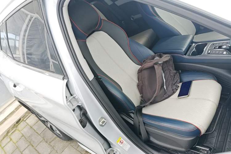 Used BYD Yuan PLUS 2022 430 km Luxury Version Right Front Seat