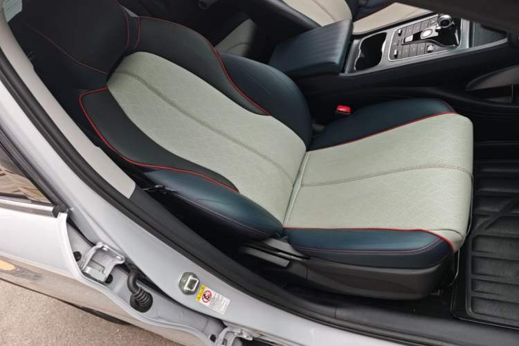Used BYD Yuan PLUS 2022 510 km Flagship Version Right Front Seat