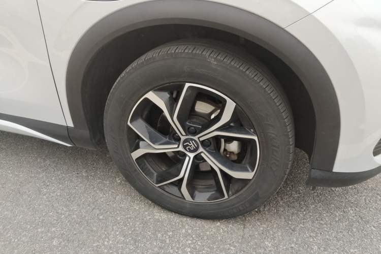 Used BYD Yuan PLUS 2022 510 km Luxury Version Right Front Wheel Hub