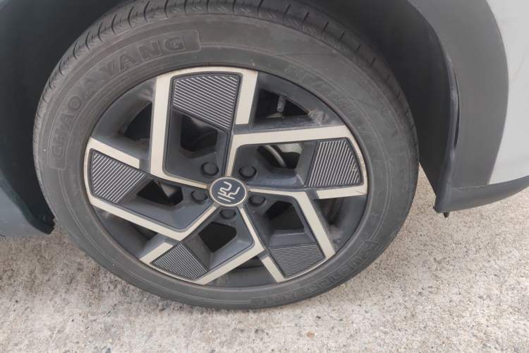 Used BYD Yuan PLUS 2022 510 km Flagship Version Right Front Wheel Hub