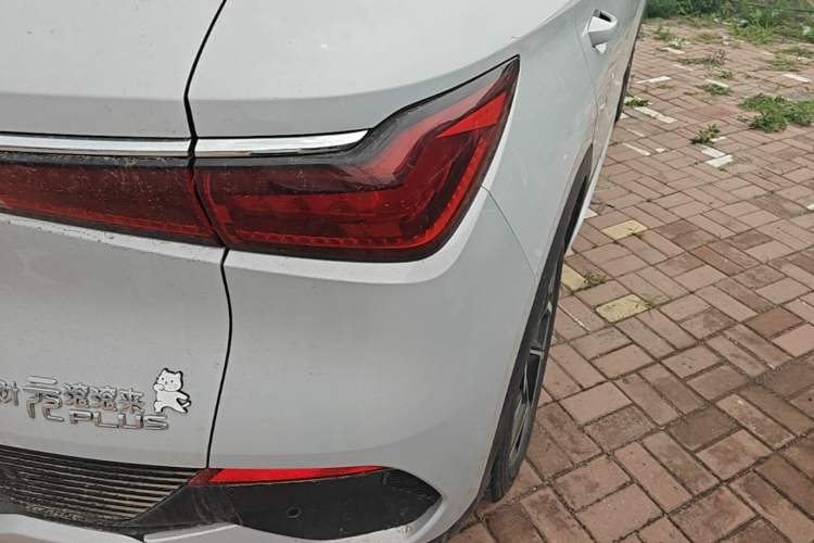 Used BYD Yuan PLUS 2022 510 km Flagship Version Right Rear Taillight