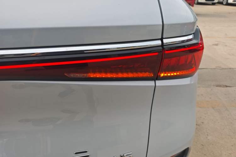 Used BYD Yuan PLUS 2022 430 km Luxury Version Right Rear Taillight