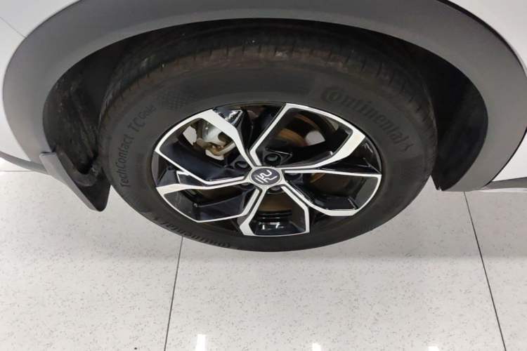 Used BYD Yuan PLUS 2022 430 km Luxury Version Right Rear Wheel Hub
