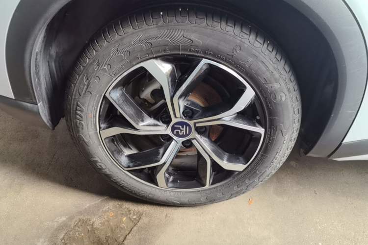 Used BYD Yuan PLUS 2022 430 km Luxury Version Right Rear Wheel Hub