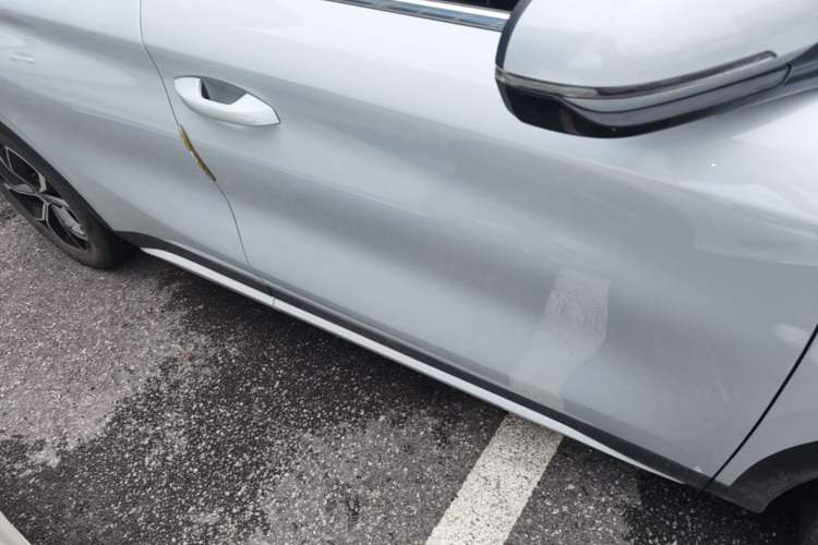 Used BYD Yuan PLUS 2022 510 km Luxury Version Right Side Sill