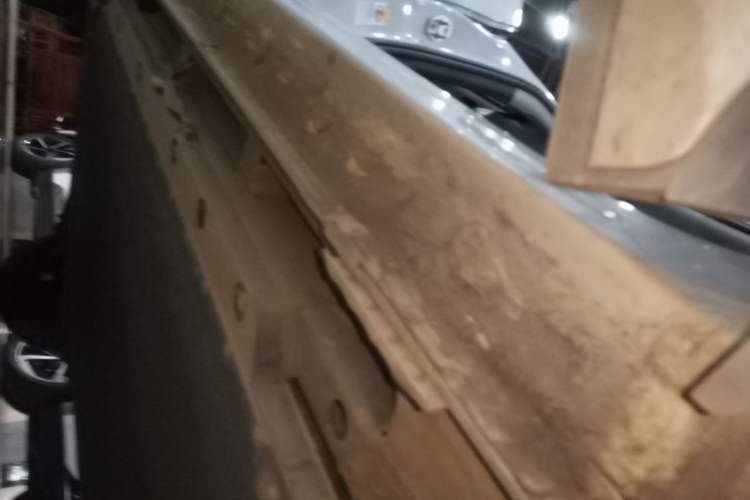Used BYD Yuan PLUS 2022 510 km Flagship Version Right Side Sill