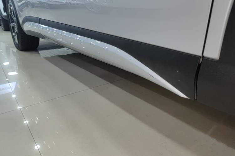 Used BYD Yuan PLUS 2022 510KM Flagship PLUS Right Side Sill