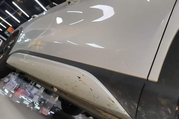 Used BYD Yuan PLUS 2022 510 km Flagship Version Right Side Sill