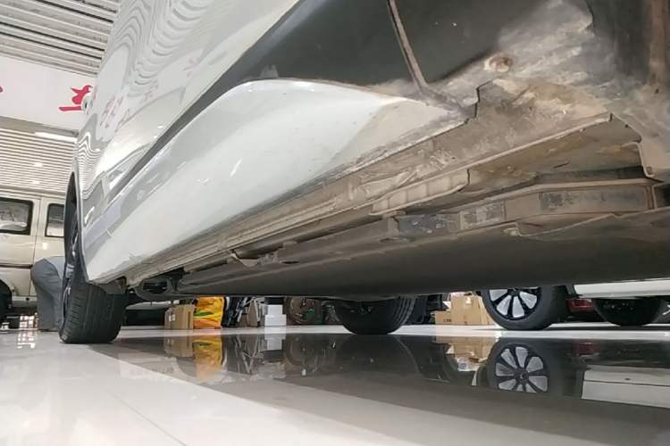 Used BYD Yuan PLUS 2022 430 km Luxury Version Right Side Sill