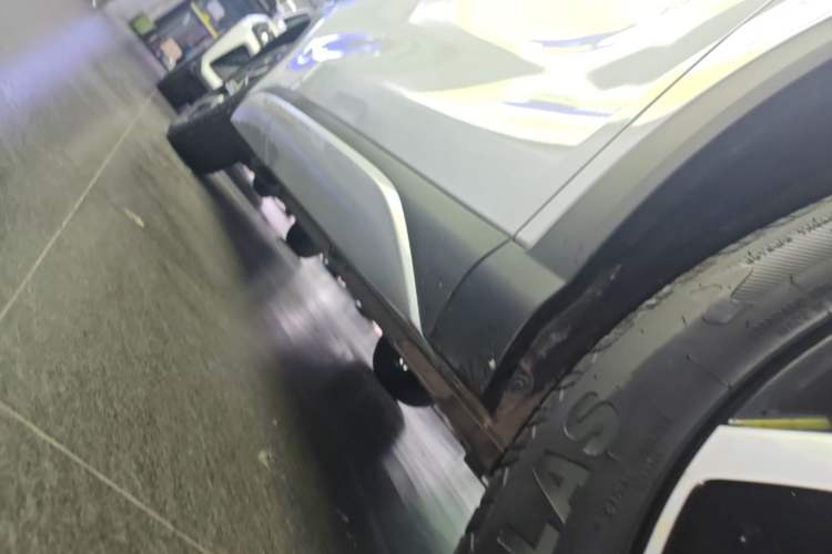 Used BYD Yuan PLUS 2022 430 km Luxury Version Right Side Sill