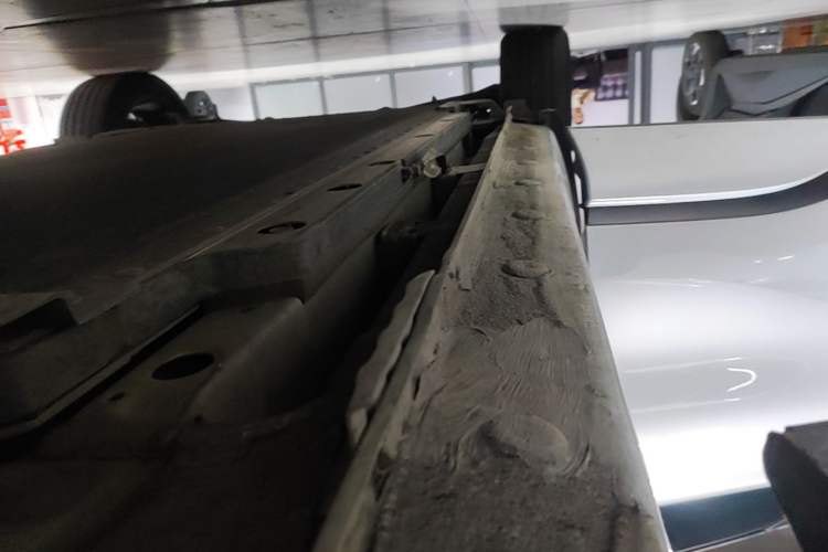 Used BYD Yuan PLUS 2022 510 km Flagship Version Right Side Sill