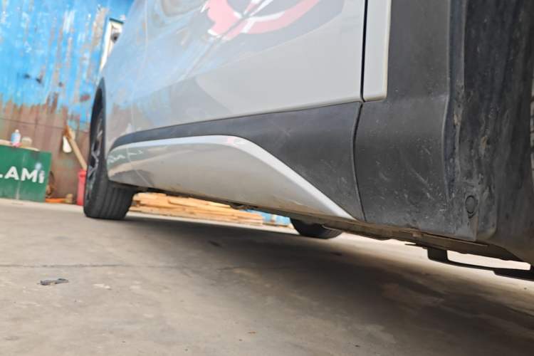 Used BYD Yuan PLUS 2022 510 km Flagship Version Right Side Sill