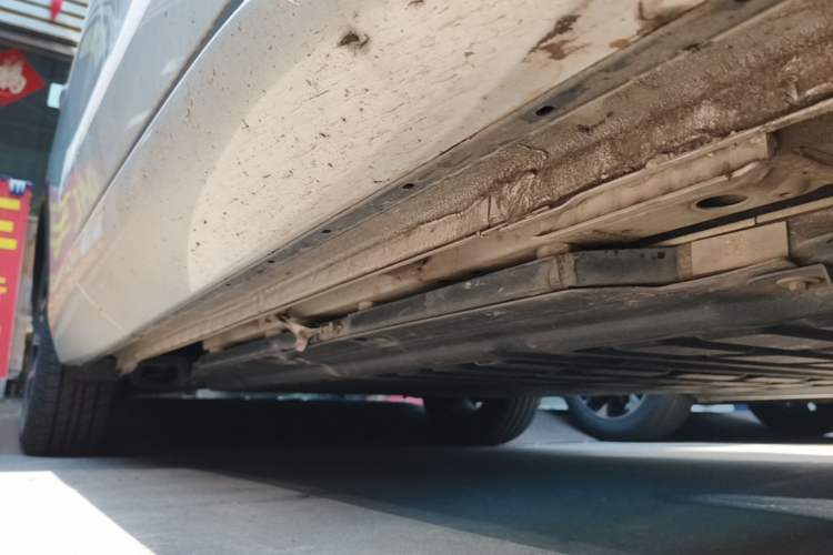 Used BYD Yuan PLUS 2022 430 km Luxury Version Right Side Sill