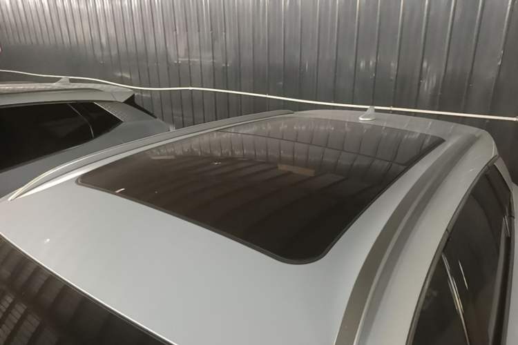 Used BYD Yuan PLUS 2022 510 km Flagship Version Roof