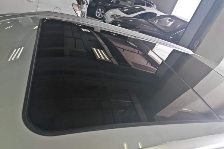 Used BYD Yuan PLUS 2022 510 km Flagship Version Roof