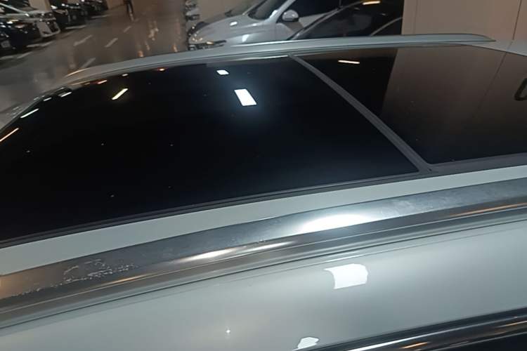 Used BYD Yuan PLUS 2022 510 km Flagship Version Roof
