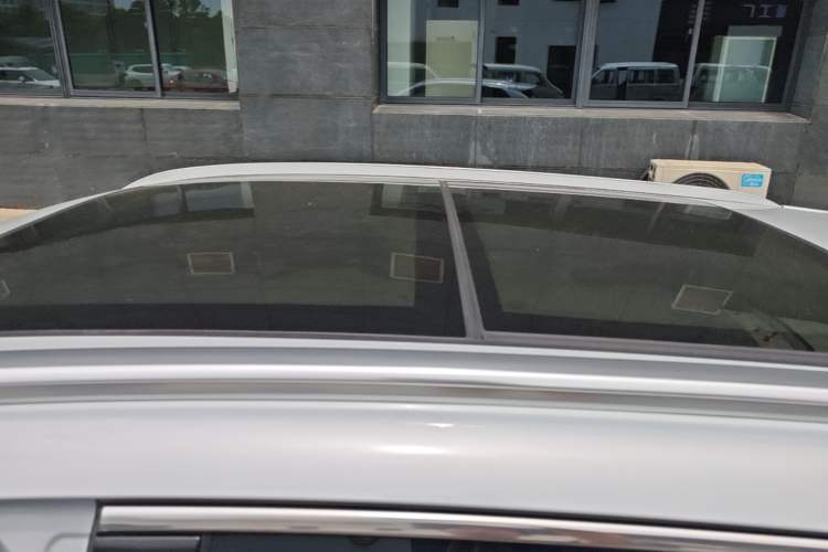 Used BYD Yuan PLUS 2022 510 km Flagship Version Roof