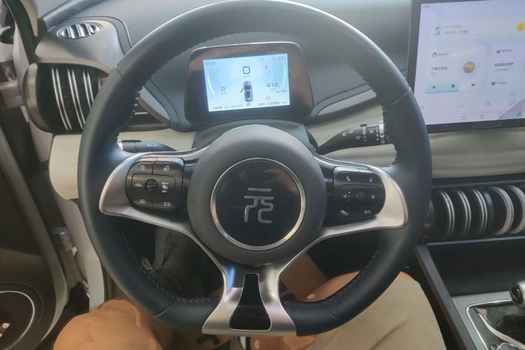 Used BYD Yuan PLUS 2022 510 km Luxury Version Steering Wheel