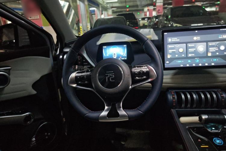 Used BYD Yuan PLUS 2022 510 km Luxury Version Steering Wheel