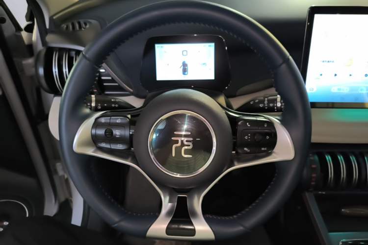 Used BYD Yuan PLUS 2022 510 km Flagship Version Steering Wheel