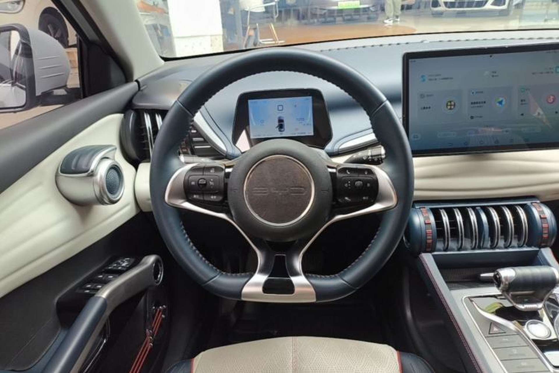 Used BYD Yuan PLUS 2022 510 km Luxury Version Steering Wheel