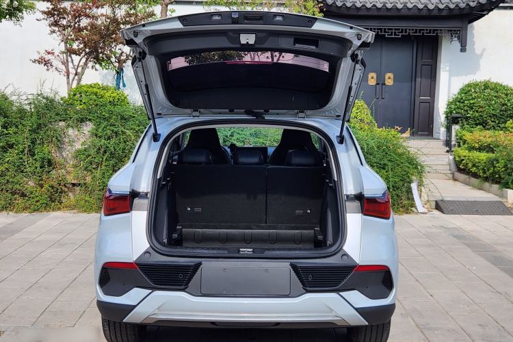 Used BYD Yuan PLUS 2022 510 km Luxury Version Trunk