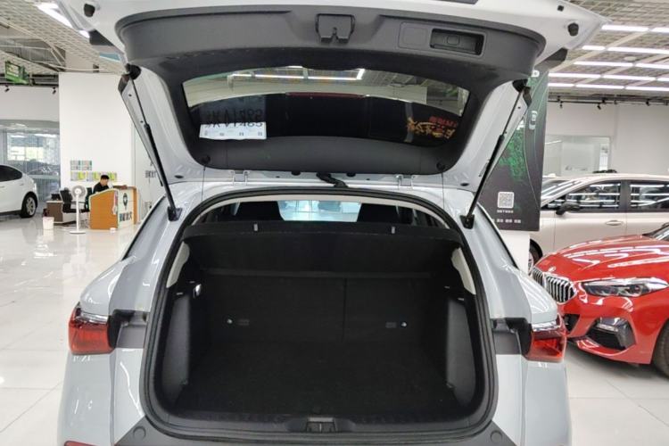Used BYD Yuan PLUS 2022 430 km Luxury Version Trunk