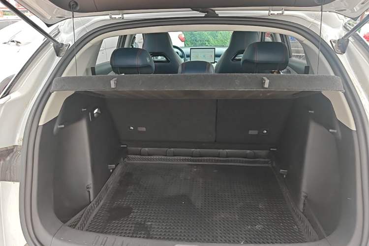 Used BYD Yuan PLUS 2022 510 km Flagship Version Trunk