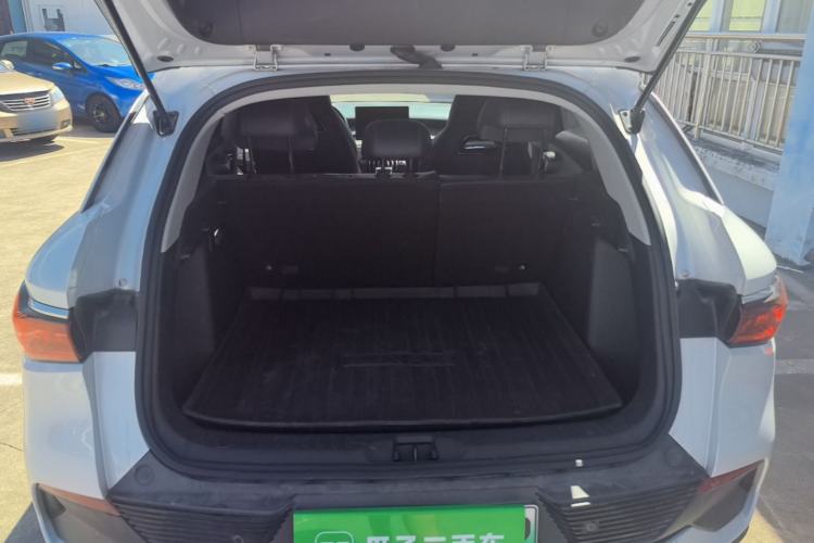 Used BYD Yuan PLUS 2022 510 km Luxury Version Trunk