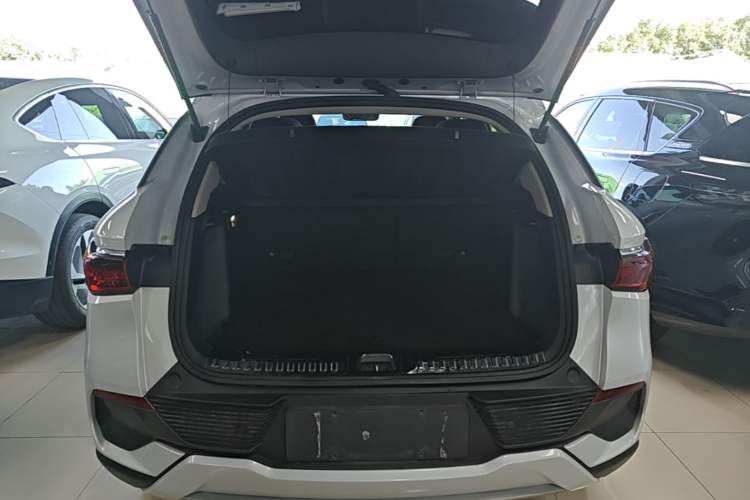 Used BYD Yuan PLUS 2022 510 km Flagship Version Trunk