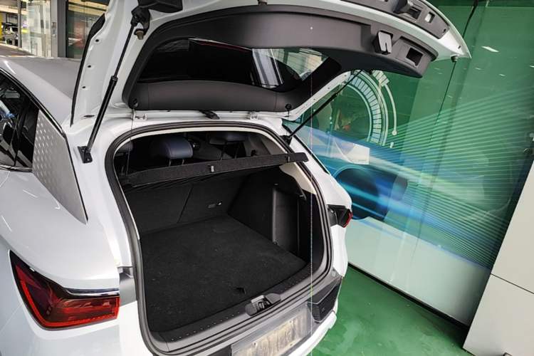 Used BYD Yuan PLUS 2022 430 km Luxury Version Trunk