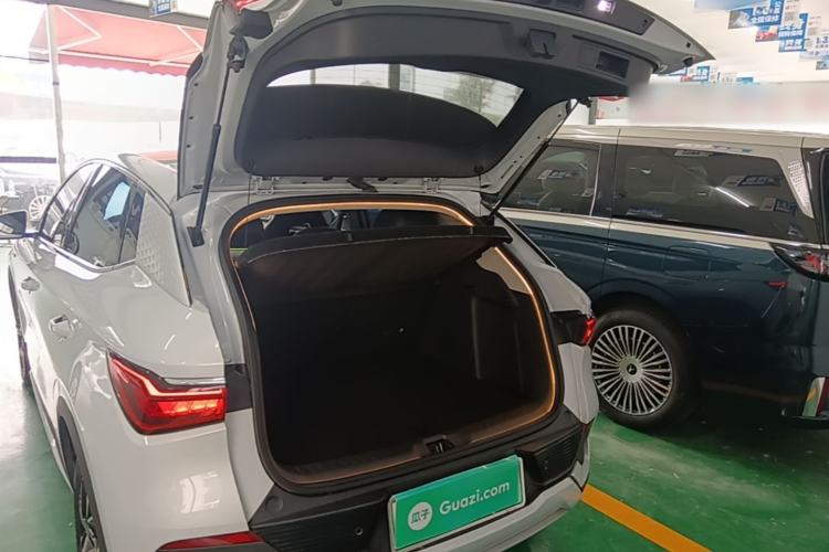 Used BYD Yuan PLUS 2022 430 km Luxury Version Trunk