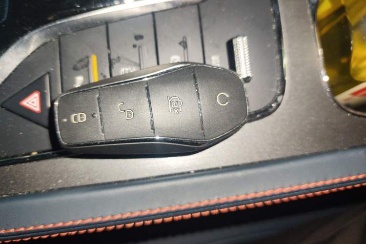 Used BYD Yuan PLUS 2022 430 km Luxury Version Vehicle Key