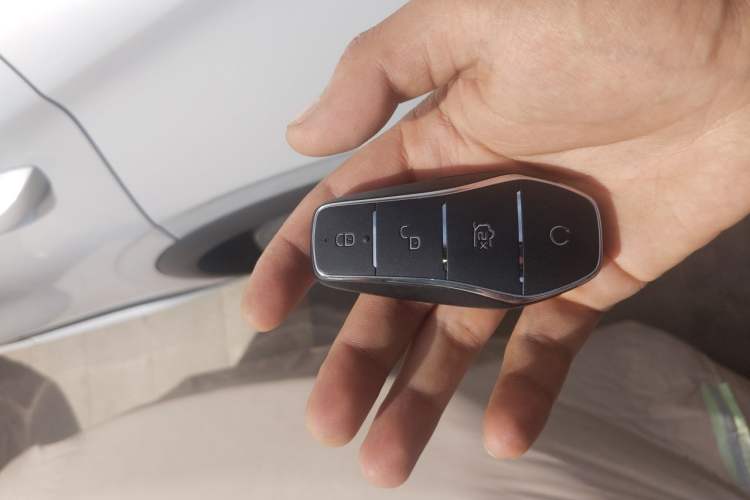 Used BYD Yuan PLUS 2022 430 km Luxury Version Vehicle Key