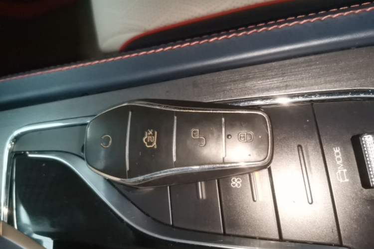 Used BYD Yuan PLUS 2022 510 km Luxury Version Vehicle Key