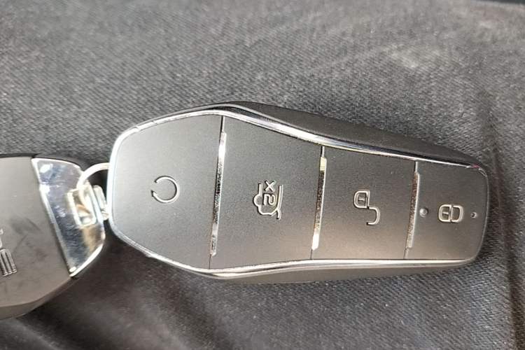 Used BYD Yuan PLUS 2022 430 km Luxury Version Vehicle Key
