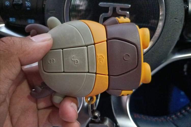 Used BYD Yuan PLUS 2022 430 km Luxury Version Vehicle Key
