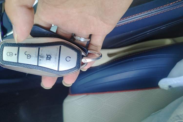 Used BYD Yuan PLUS 2022 510 km Flagship Version Vehicle Key