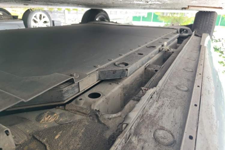 Used BYD Yuan PLUS 2023 Champion Edition 430KM Leading Model Chassis Front Right