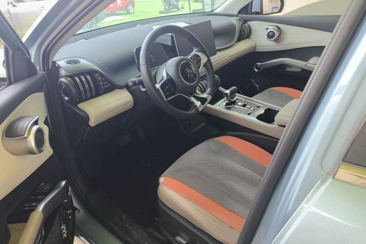 Used BYD Yuan PLUS 2023 Champion Edition 510KM Leading Model Driver Seat