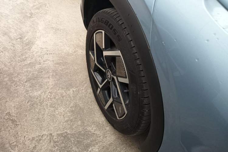 Used BYD Yuan PLUS 2023 Champion Edition 510KM Excellence Model Exterior 5