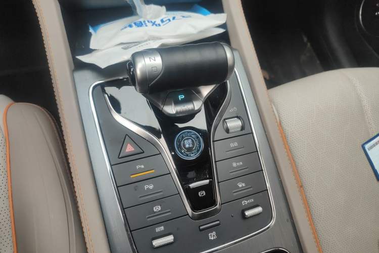 Used BYD Yuan PLUS 2023 Champion Edition 510KM Excellence Model Gear Lever