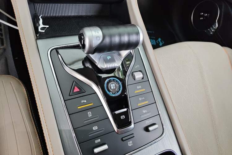 Used BYD Yuan PLUS 2023 Champion Edition 430KM Leading Model Gear Lever