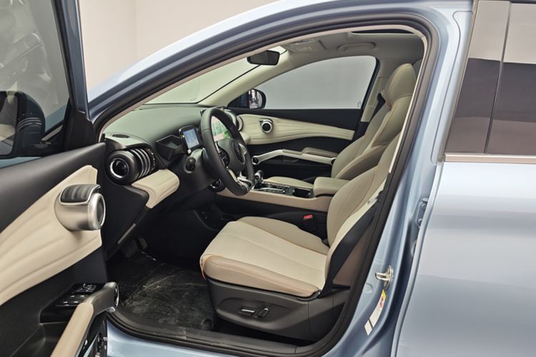 Used BYD Yuan PLUS 2023 Champion Edition 430KM Superior Model Left Front Seat