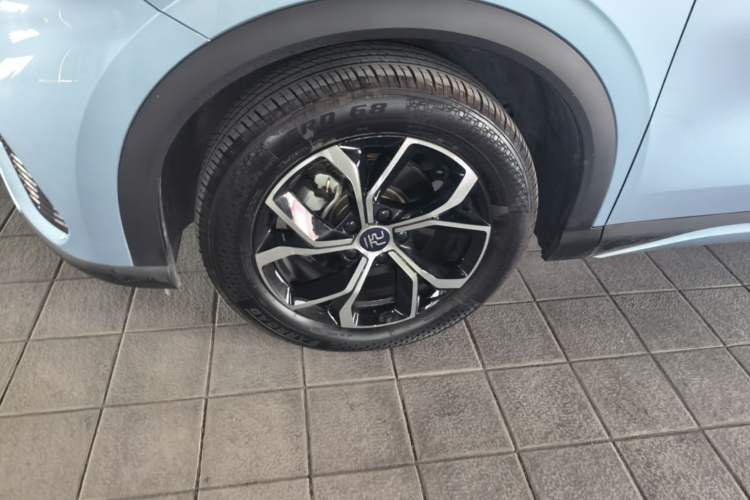 Used BYD Yuan PLUS 2023 Champion Edition 430KM Superior Model Left Front Wheel Hub