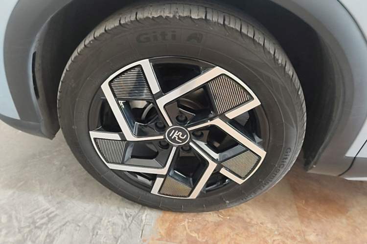 Used BYD Yuan PLUS 2023 Champion Edition 510KM Excellence Model Left Front Wheel Hub